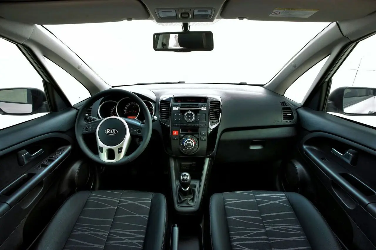 Kia Venga Venga 1.4 LX 7