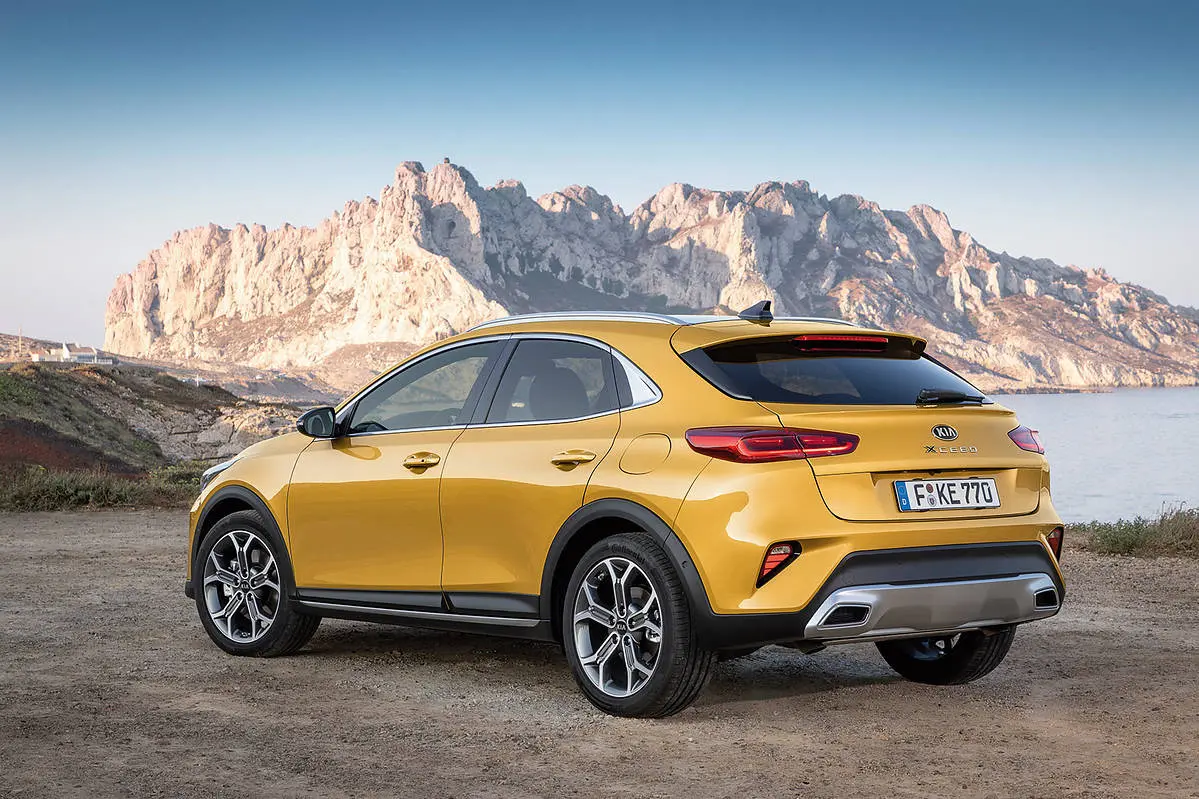 Kia XCeed XCeed 1.5 T-GDI Cool	 Plus 2
