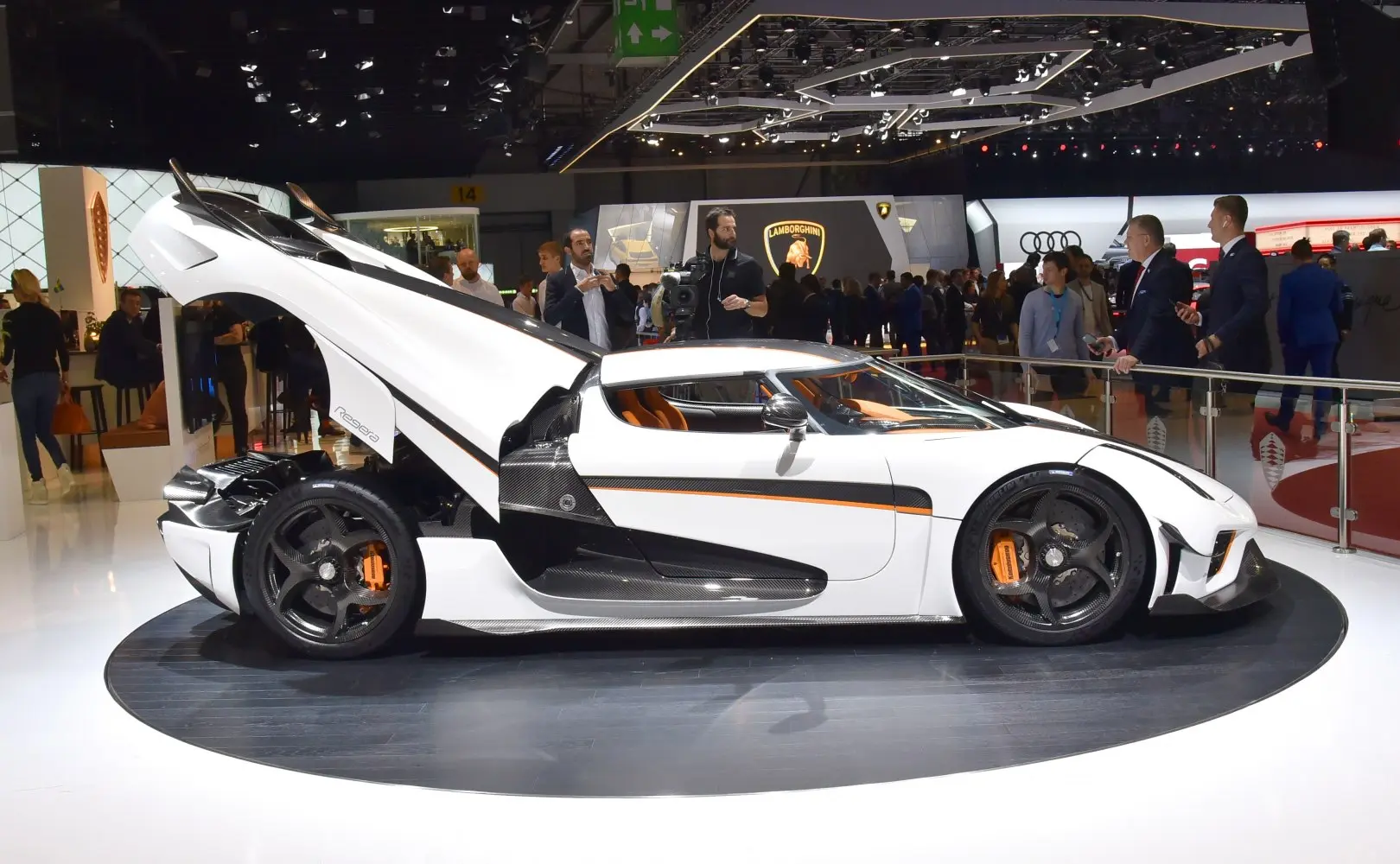 Koenigsegg Regera Regera 5.0 V8 Plug-in Hybrid 4