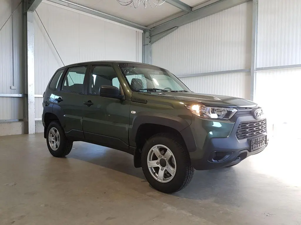 Lada Niva Niva 1.7i 6