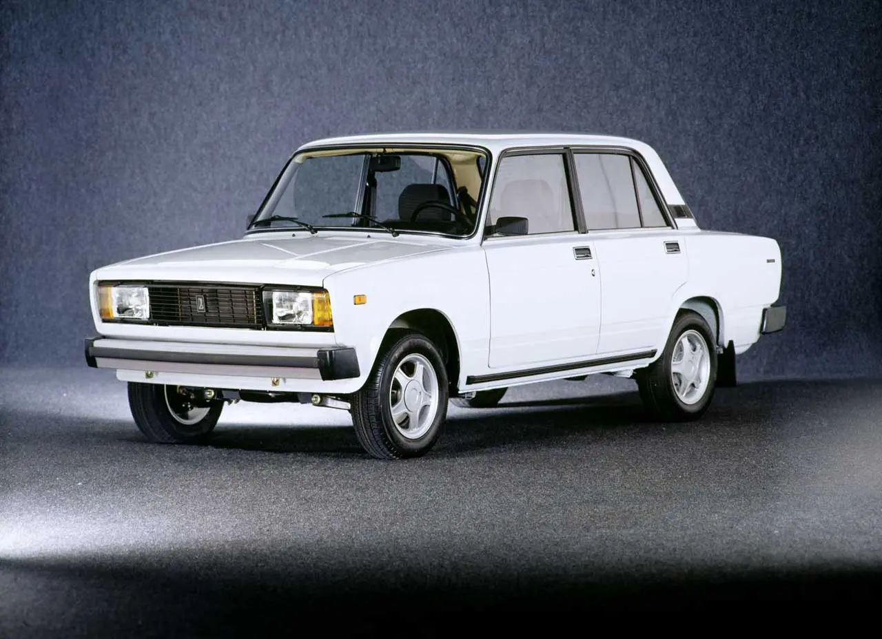 Lada Nova Nova 1.3 2105 4