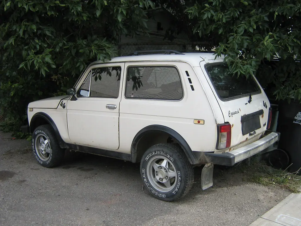 Lada Nova Nova 1.7i 1