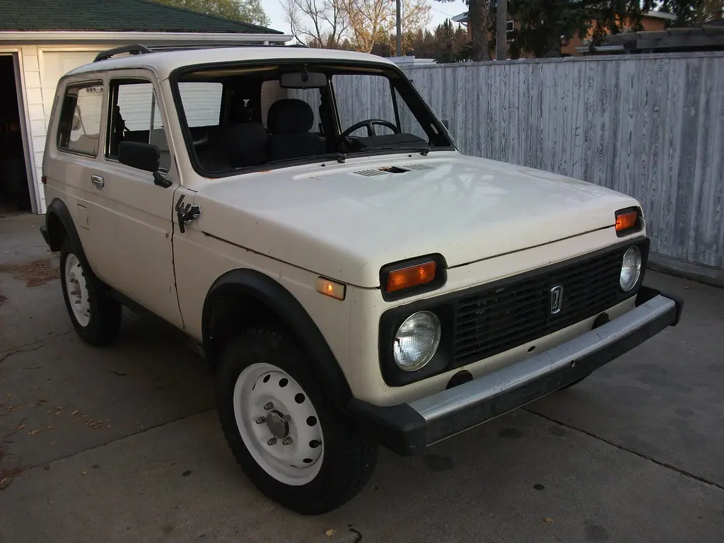 Lada Nova Nova 1.7i 2