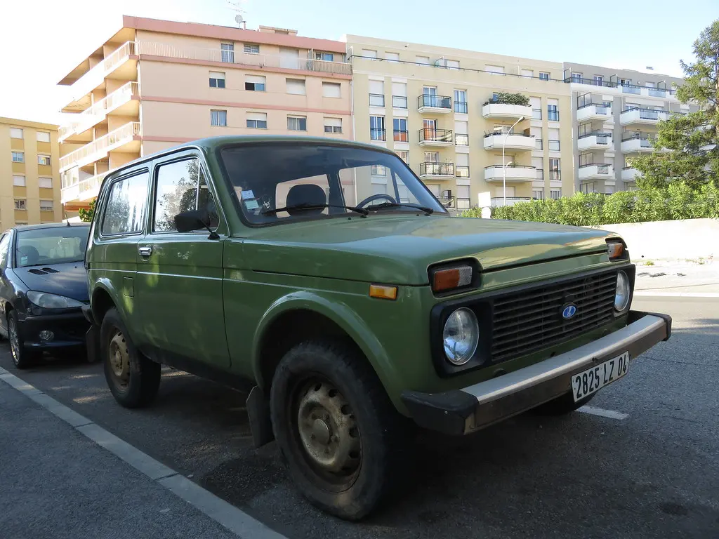 Lada Nova Nova 1.7i 3