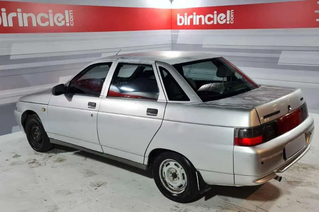 Lada Vega Vega 1.6 16V 5