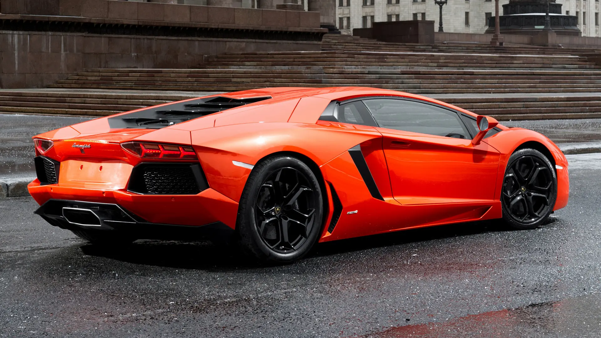 Lamborghini Aventador Aventador LP-700 4 2