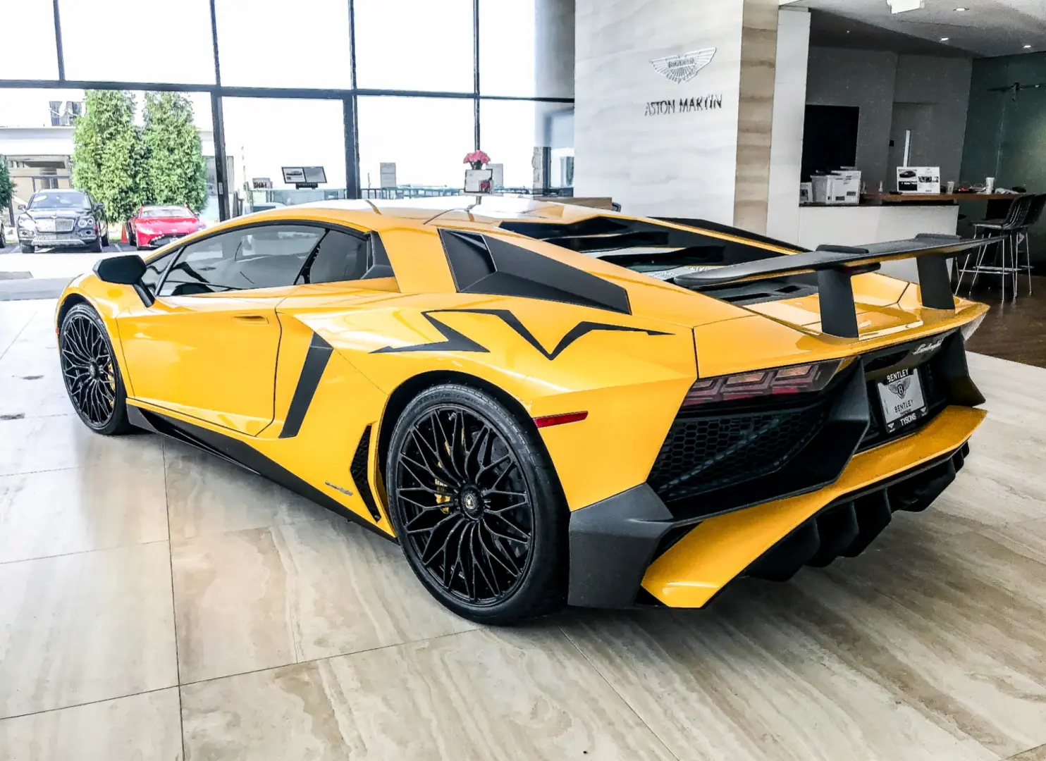 Lamborghini Aventador Aventador LP 750- 4 SV 0