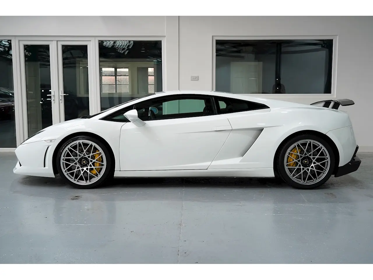 Lamborghini Gallardo Gallardo LP-560 2 5