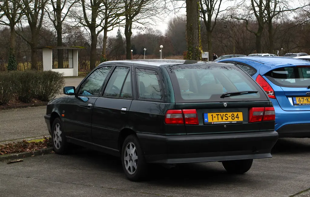 Lancia Dedra Dedra 1.6 LE 7