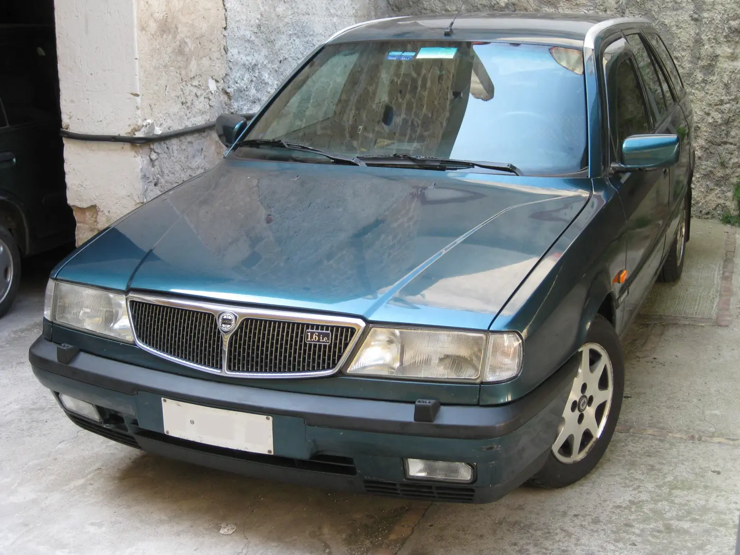 Lancia Dedra Dedra 1.6 LE 2