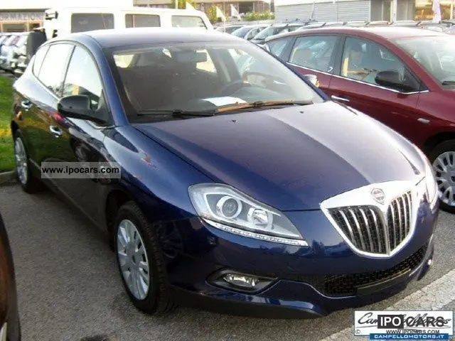 Lancia Delta Delta 1.6 MultiJet Hard Black MTA 3