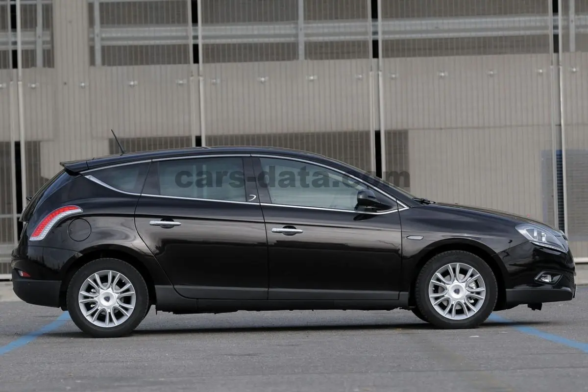 Lancia Delta Delta 1.6 MultiJet Hard Black MTA 2