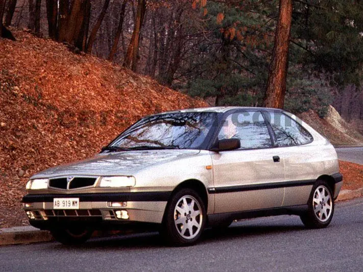Lancia Delta Delta 1.8 HPE 0