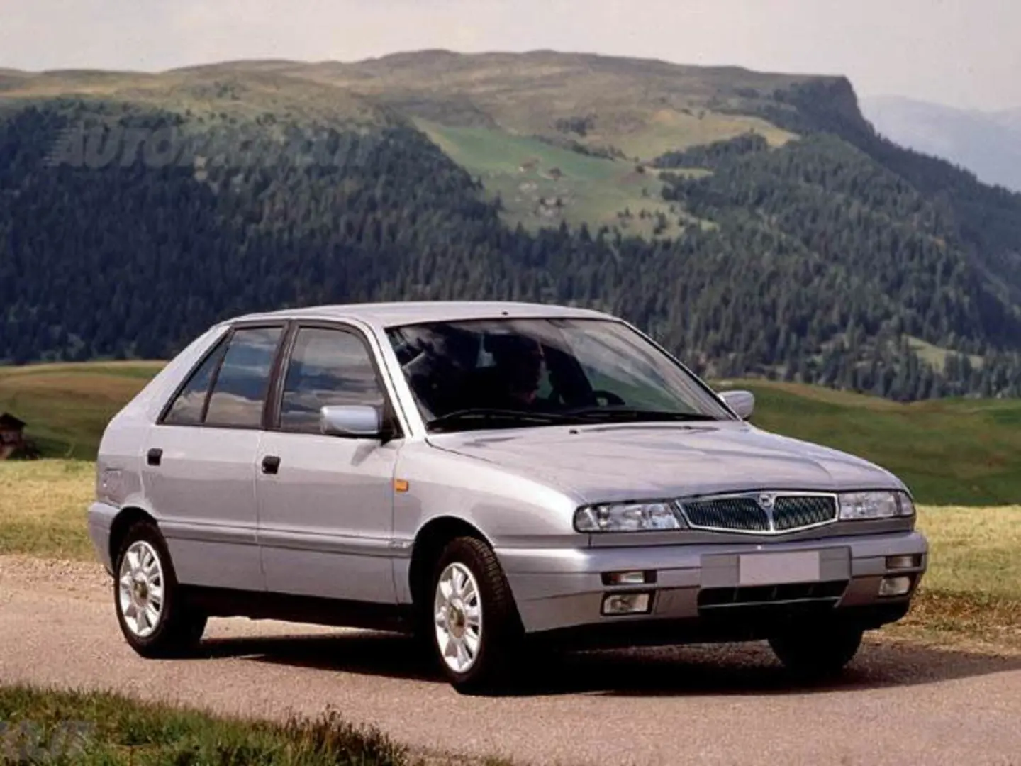 Lancia Delta Delta 1.8 i.e. LE 1
