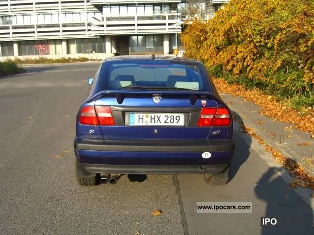 Lancia Delta Delta 1.8 LX 6