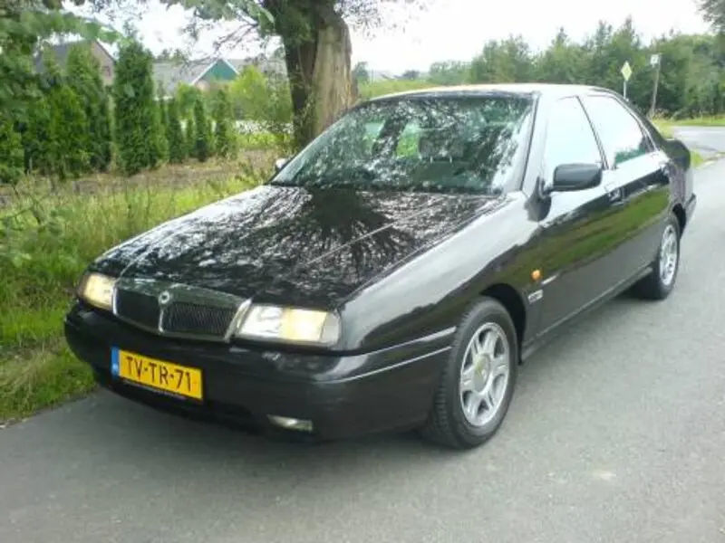 Lancia Kappa Kappa 2.4 LS 5