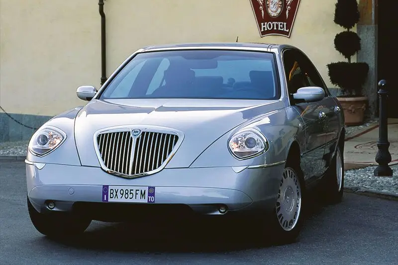 Lancia Thesis Thesis 2.4 JTD Sportiva 1
