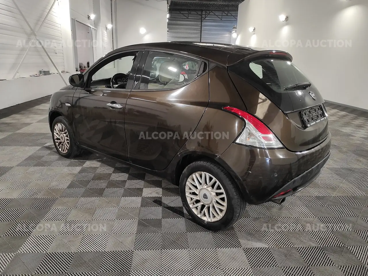 Lancia  Ypsilon 0.9 TwinAir Start&Stop Gold 2