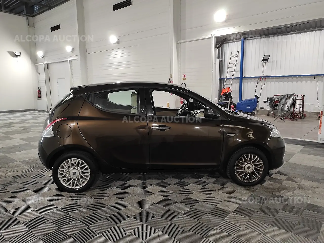 Lancia  Ypsilon 0.9 TwinAir Start&Stop Gold 5
