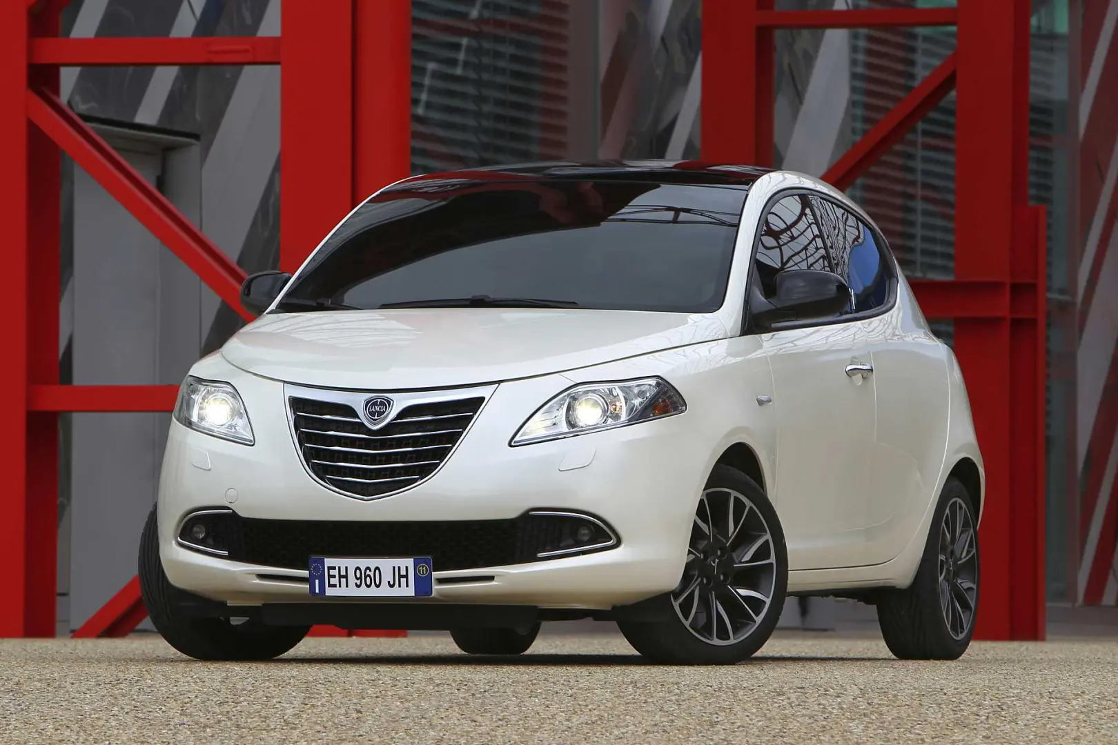 Lancia  Ypsilon 1.2 5