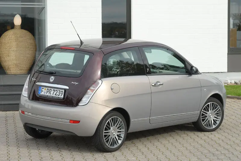 Lancia  Ypsilon 1.3 MultiJet 16V Oro 2