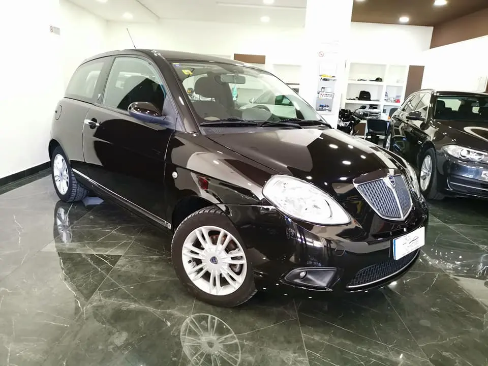 Lancia  Ypsilon 1.3 MultiJet 16V Oro 1