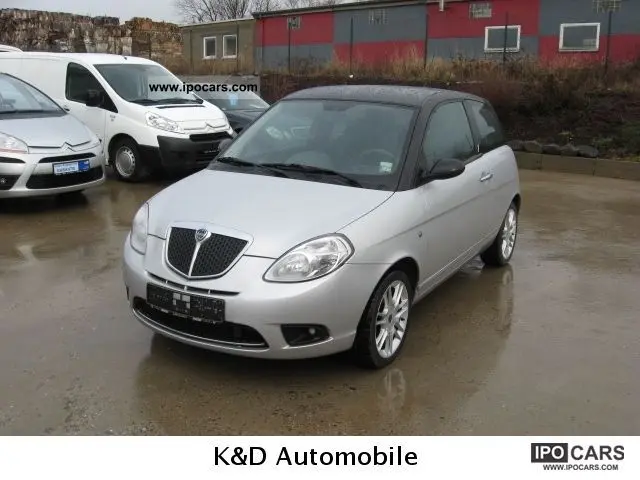 Lancia  Ypsilon 1.3 MultiJet 16V Oro 3