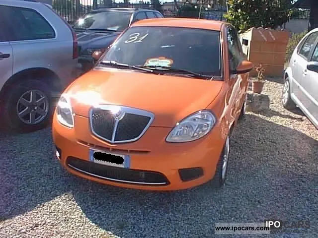 Lancia  Ypsilon 1.3 MultiJet 16V Oro 4