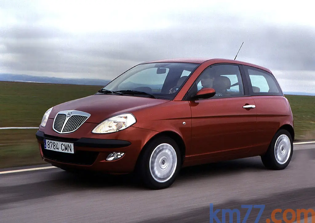 Lancia  Ypsilon 1.4 Argento 0
