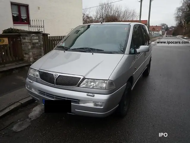 Lancia Zeta Zeta 2.0 JTD LX 1