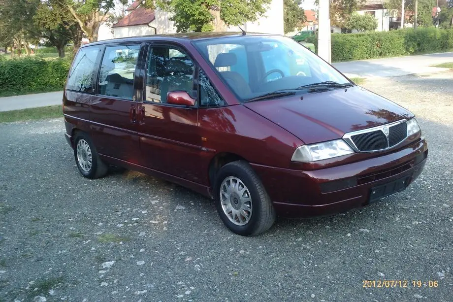 Lancia Zeta Zeta 2.0 Turbo HL 4