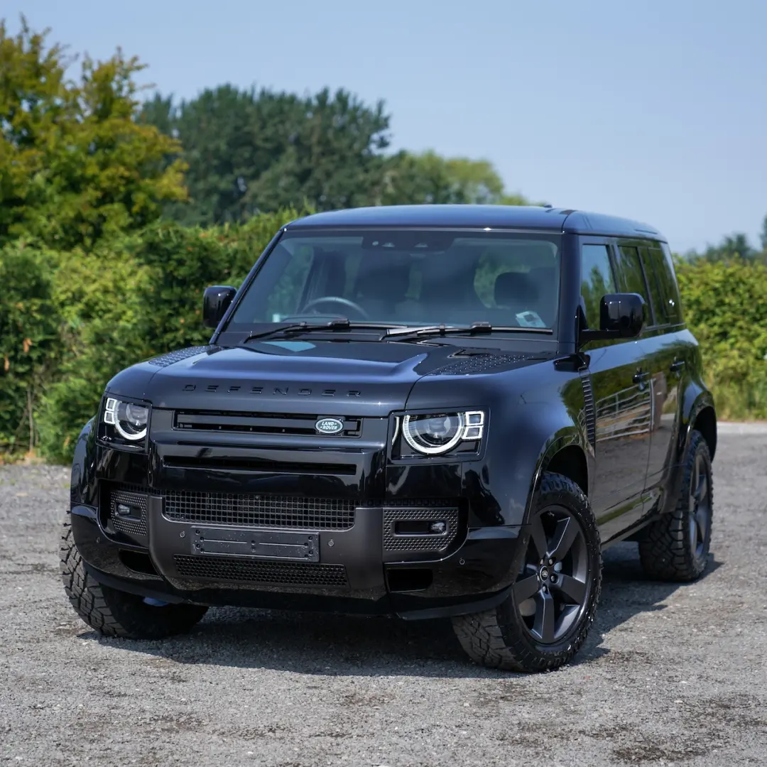 Land Rover Defender Defender 110 2.0 D HSE D240 AWD 1