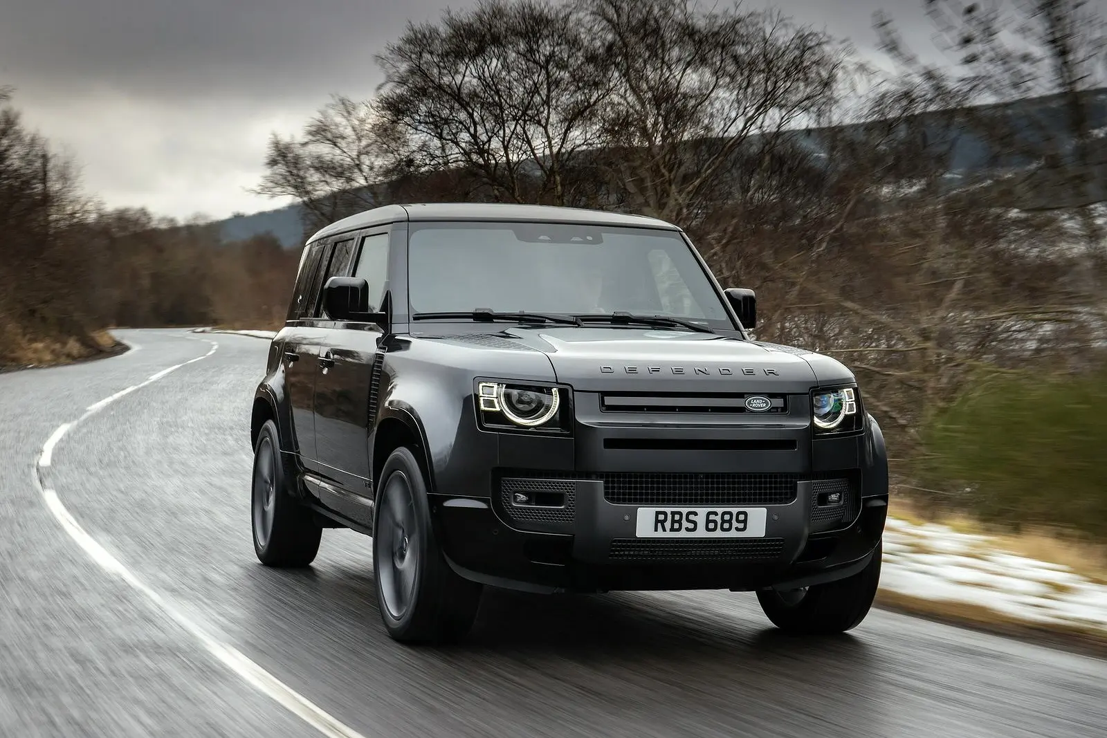 Land Rover Defender Defender 110 2.0 D SE D240 AWD 5