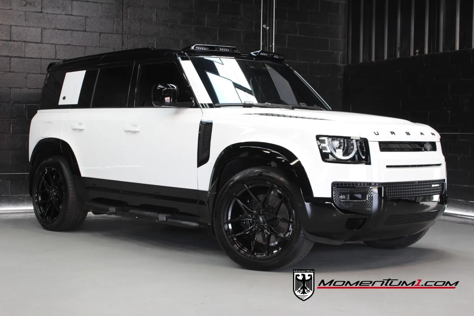 Land Rover Defender Defender 110 2.0 X-Dynamic SE P300 4WD 6