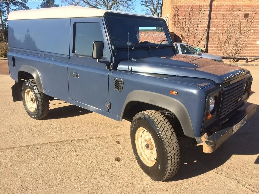 Land Rover Defender Defender 110 2.5 D County 4