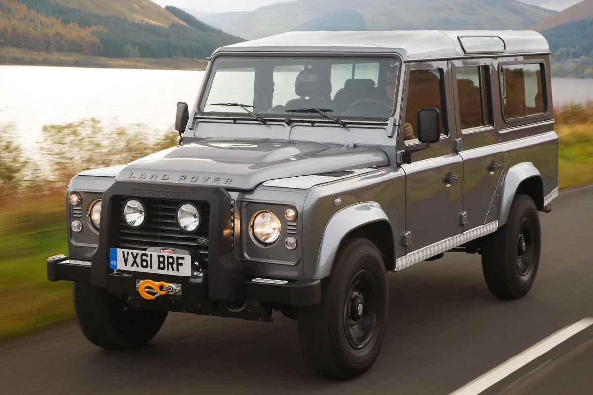 Land Rover Defender Defender 110 2.5 D Soft Top 6