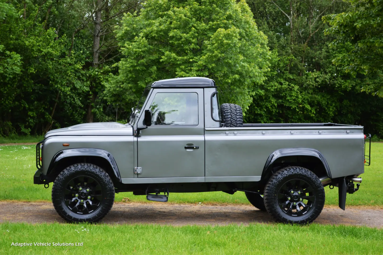 Land Rover Defender Defender 110 2.5 D Pick Up 5