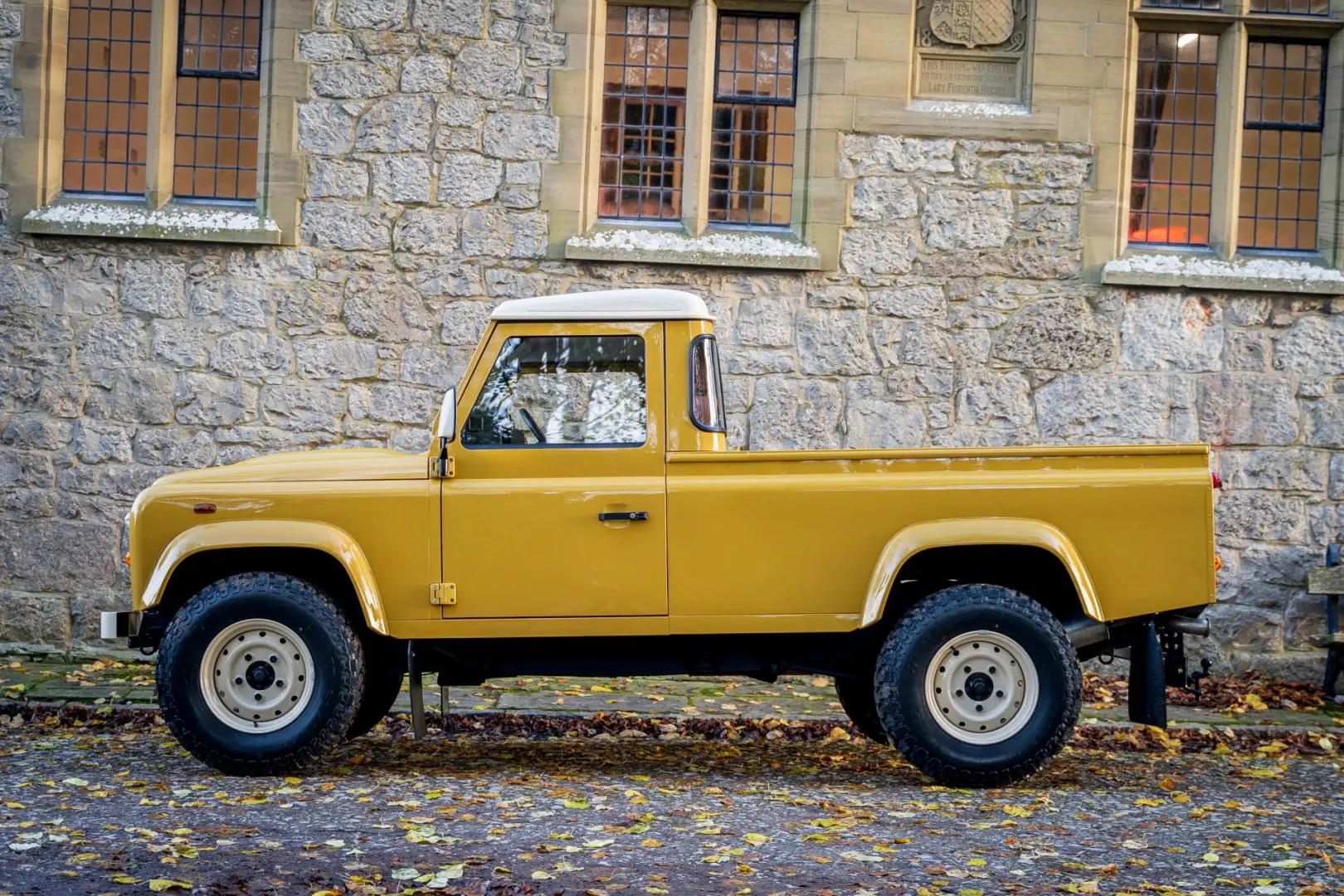 Land Rover Defender Defender 110 2.5 D Pick Up 4