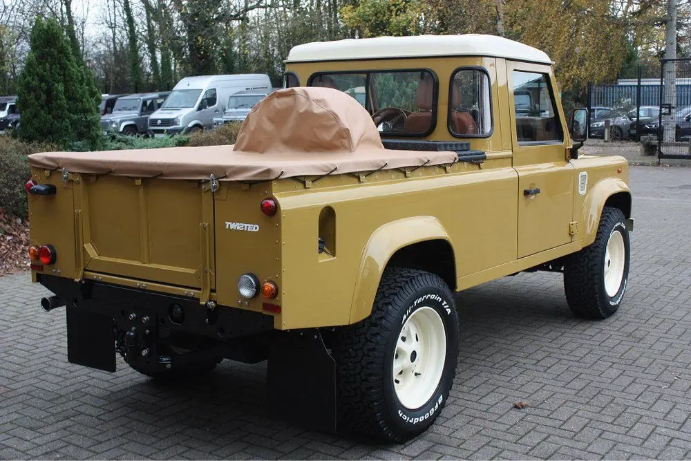 Land Rover Defender Defender 110 2.5 D Pick Up 6