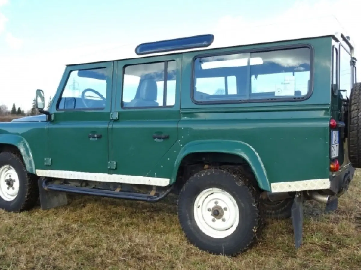 Land Rover Defender Defender 110 2.5 TD5 6