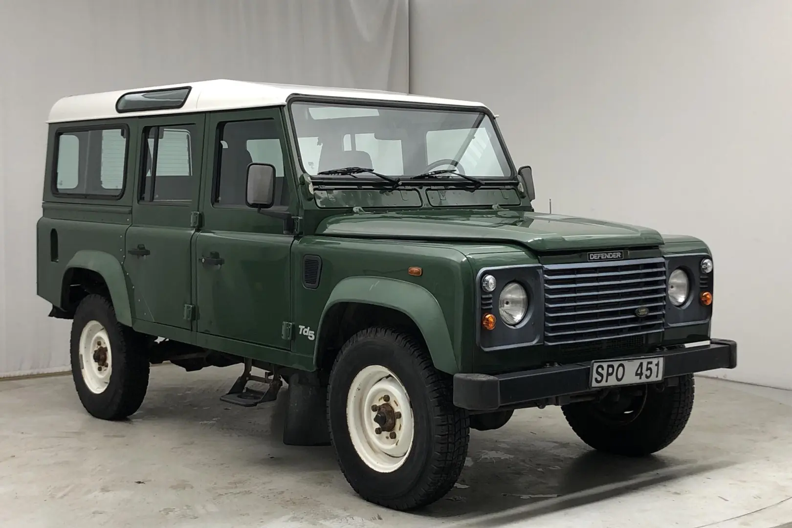 Land Rover Defender Defender 110 2.5 TD5 6