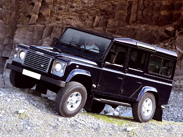 Land Rover Defender Defender 110 2.5 TD5 6
