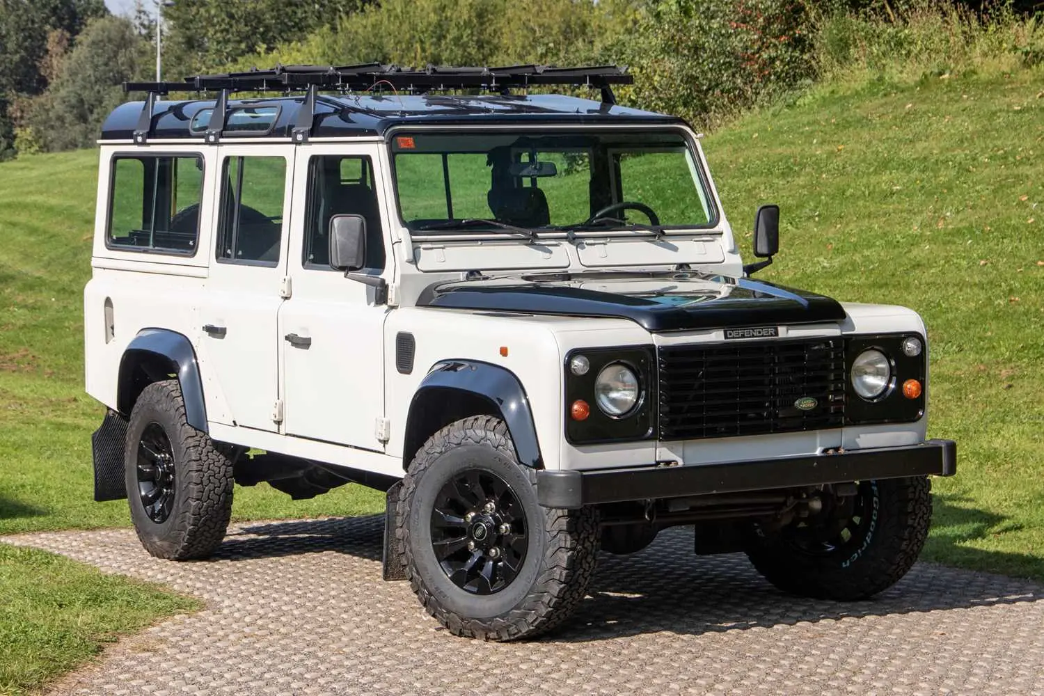 Land Rover Defender Defender 110 2.5 TD5 7