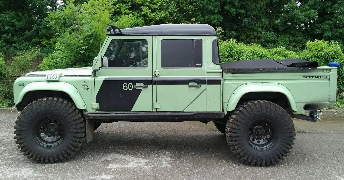 Land Rover Defender Defender 130 2.5 TD5 6