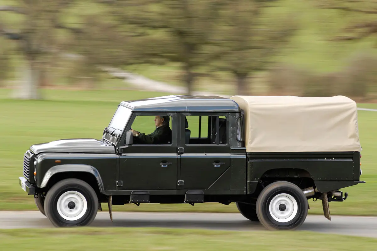 Land Rover Defender Defender 130 2.5 TD5 0