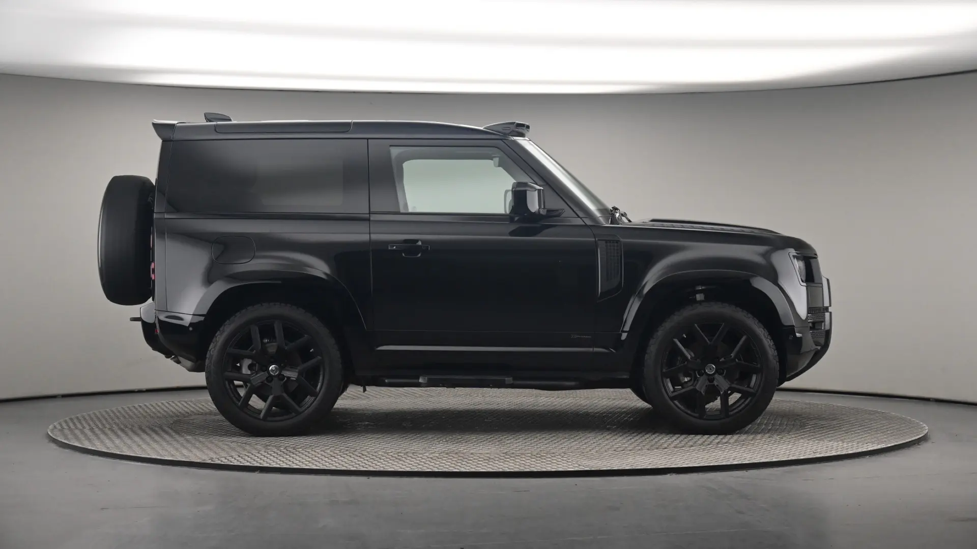 Land Rover Defender Defender 90 2.0 L X-Dynamic SE P300 5