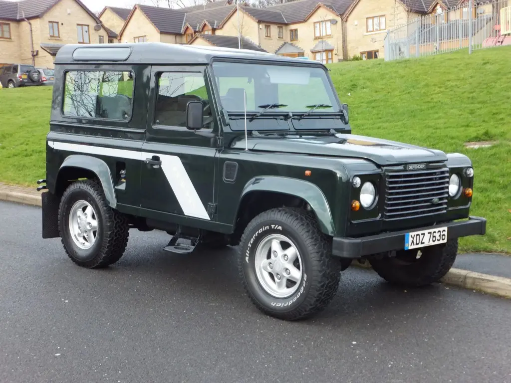 Land Rover Defender Defender 90 2.5 TDI 7