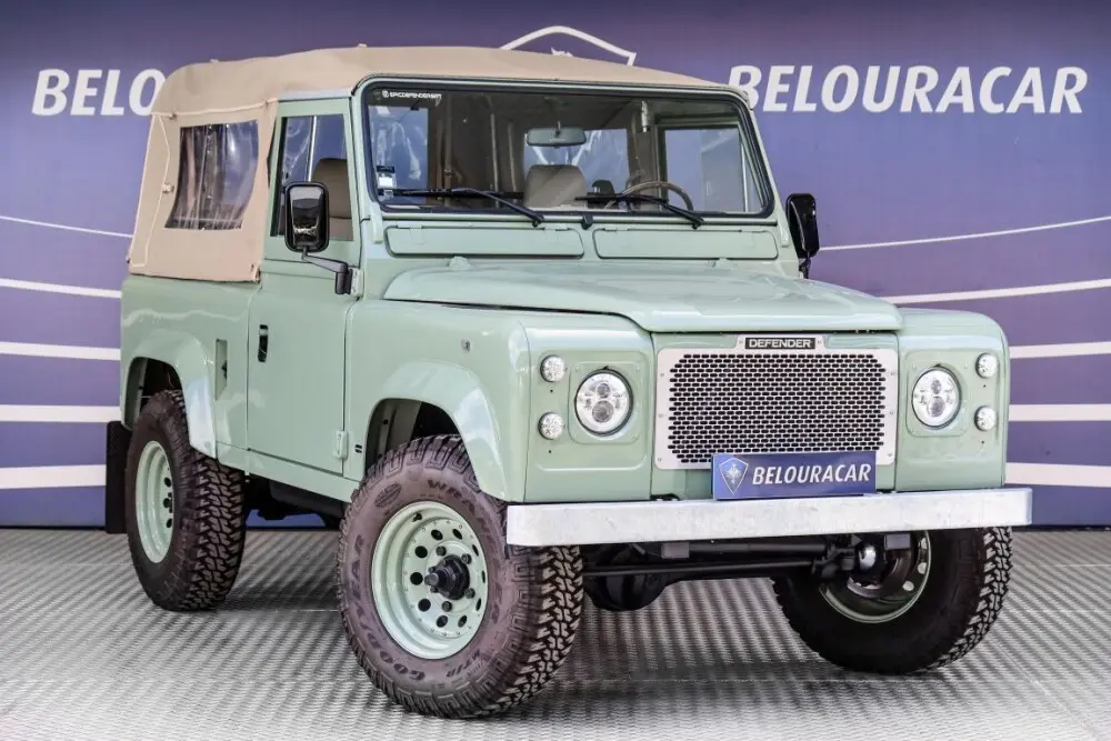 Land Rover Defender Defender 90 2.5 D Hard Top 7