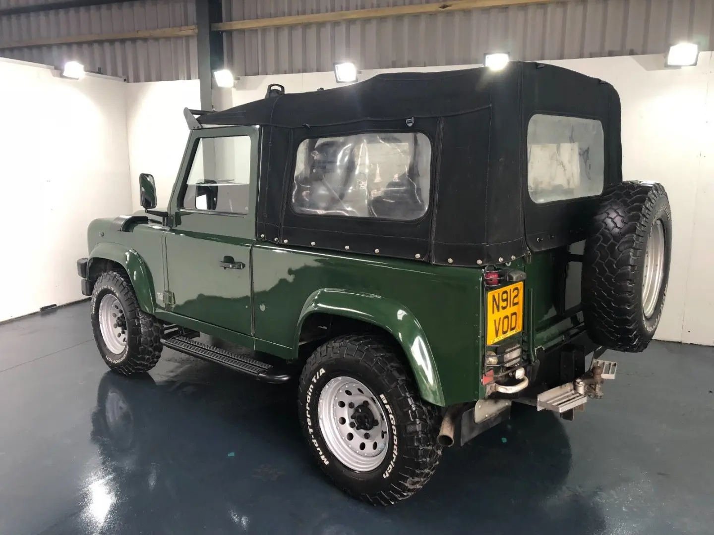 Land Rover Defender Defender 90 2.5 TDI Pick Up 4