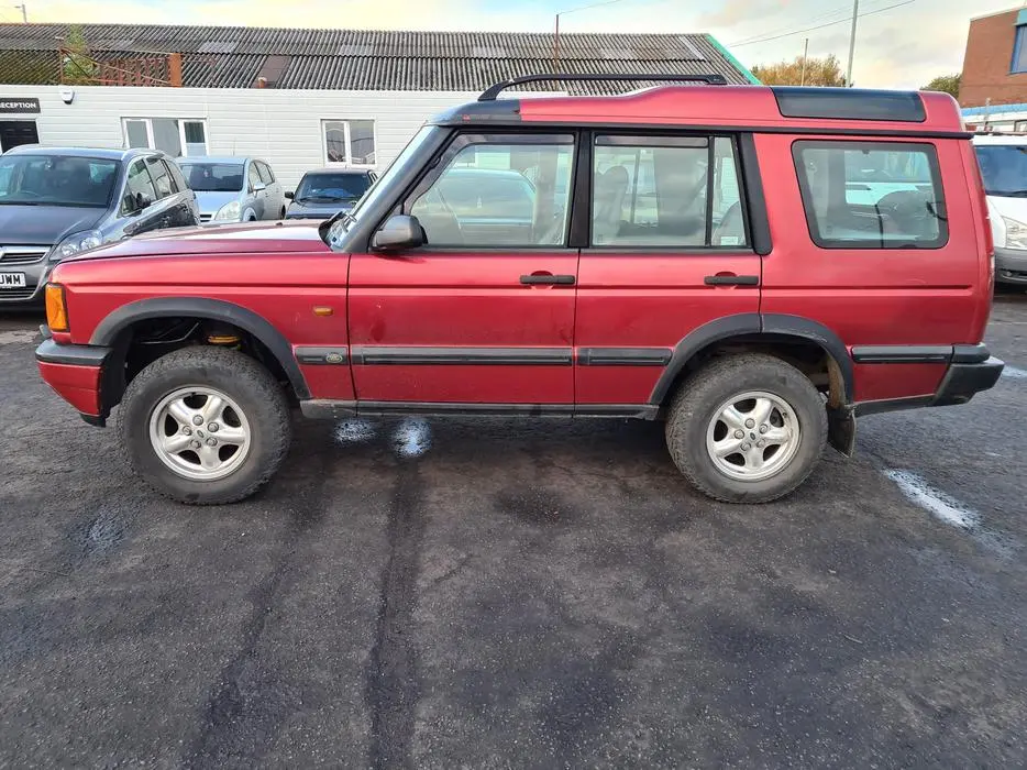Land Rover Discovery Discovery 2.5 TD5 ES 6